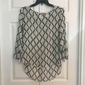 Long sleeves sheer blouse